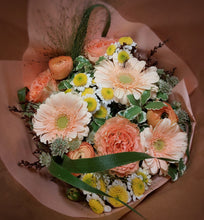 Last inn bildet i Galleri-visningsprogrammet, Dekoratørens bukett
